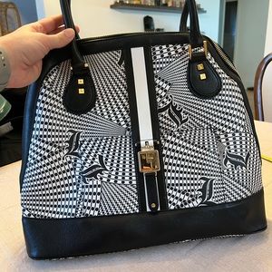 LAMB Galloway bowler purse Gwen stefani